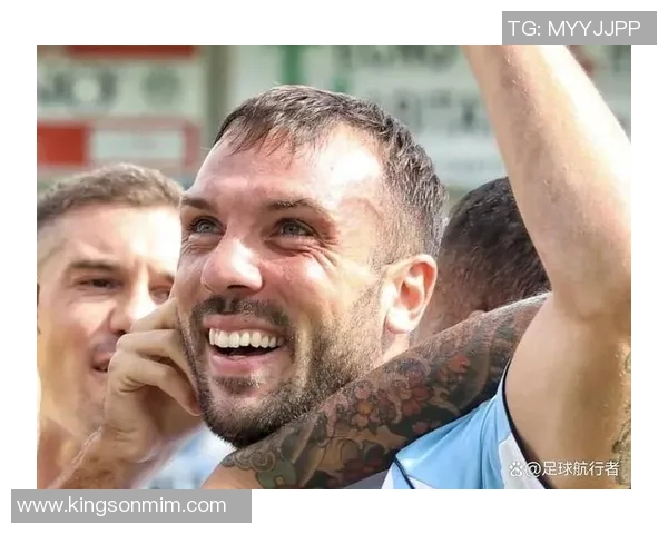 足球场上球星们的爆笑瞬间：那些不可思议的失误与搞怪表演