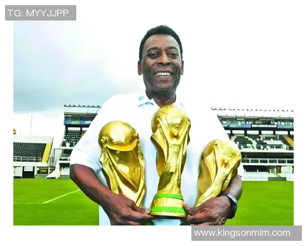 非洲足球天才帅哥魅力四射 引领球场风潮成就传奇人生